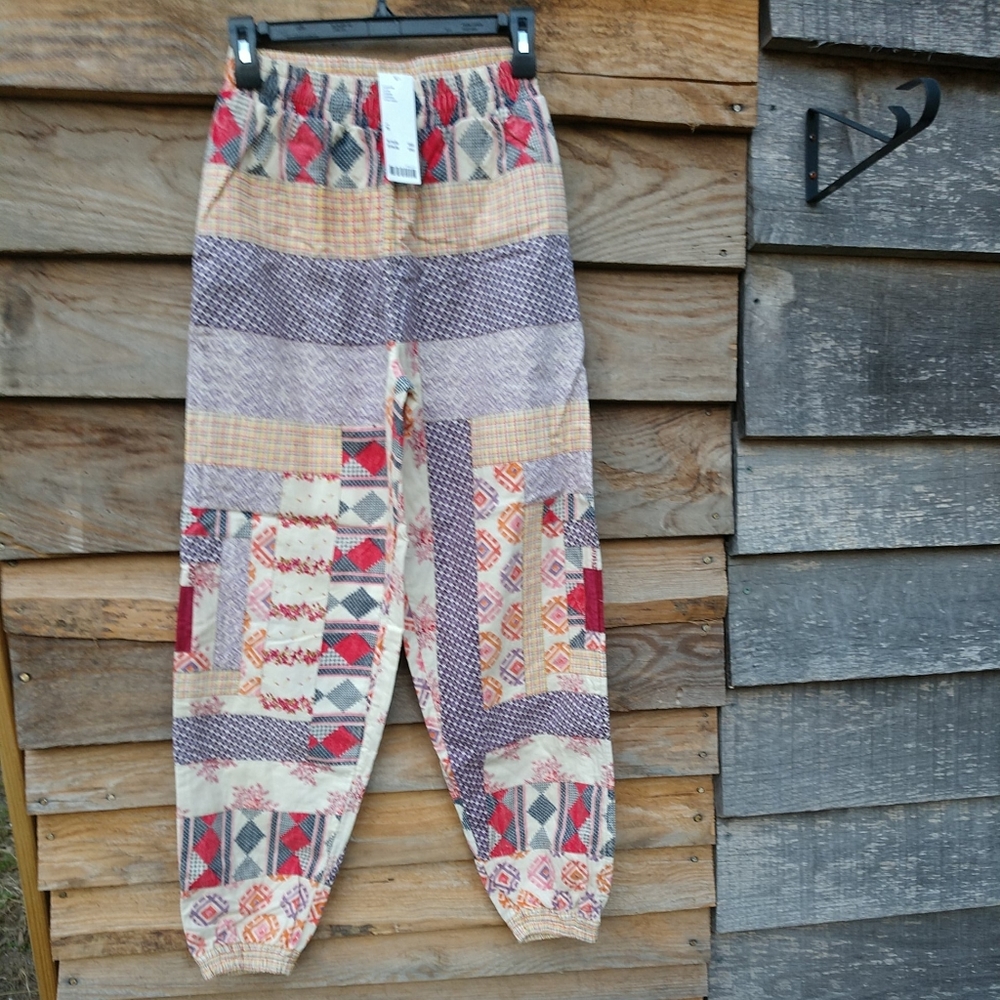 ๐ Urban Outfitters Kimchi Blue Patchwork Summit TRK Pants Small - Picture 4 of 16